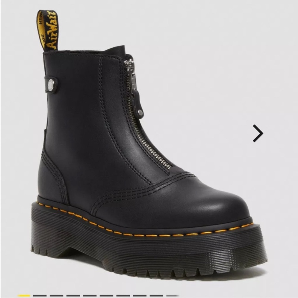🆕NIB Dr. Martens Jetta Sendal Leather Boot size 9 - Picture 9 of 16